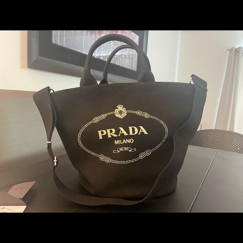 Stunning authentic Prada black tote/ crossbag